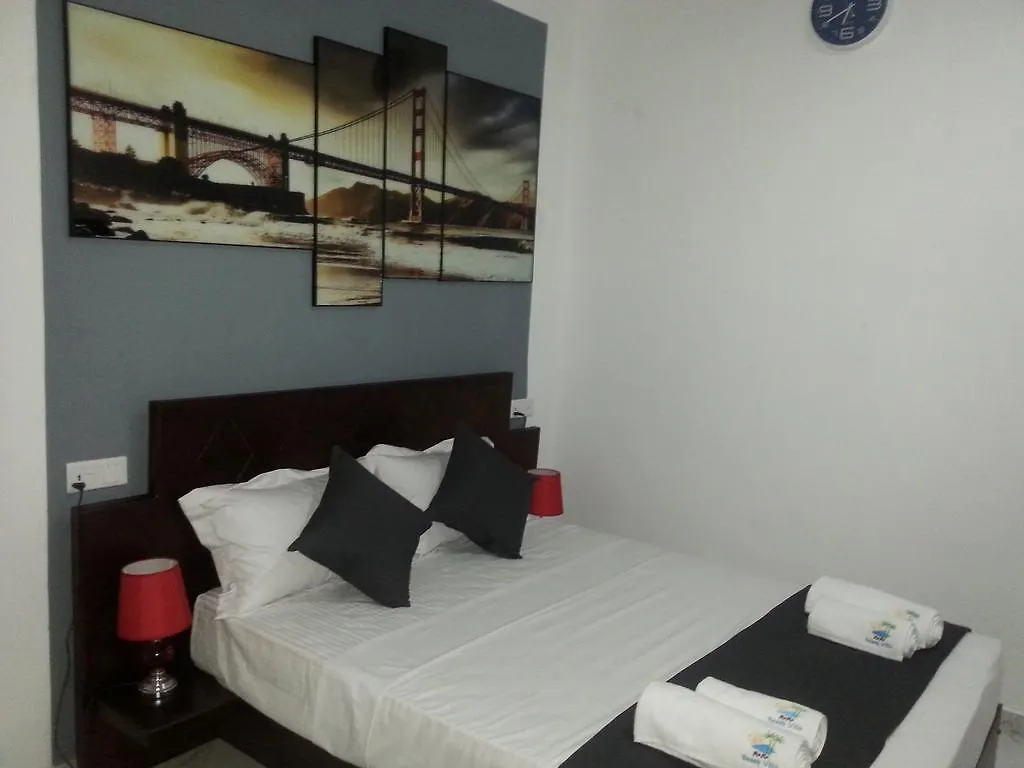 Mama Beach Villa Негомбо